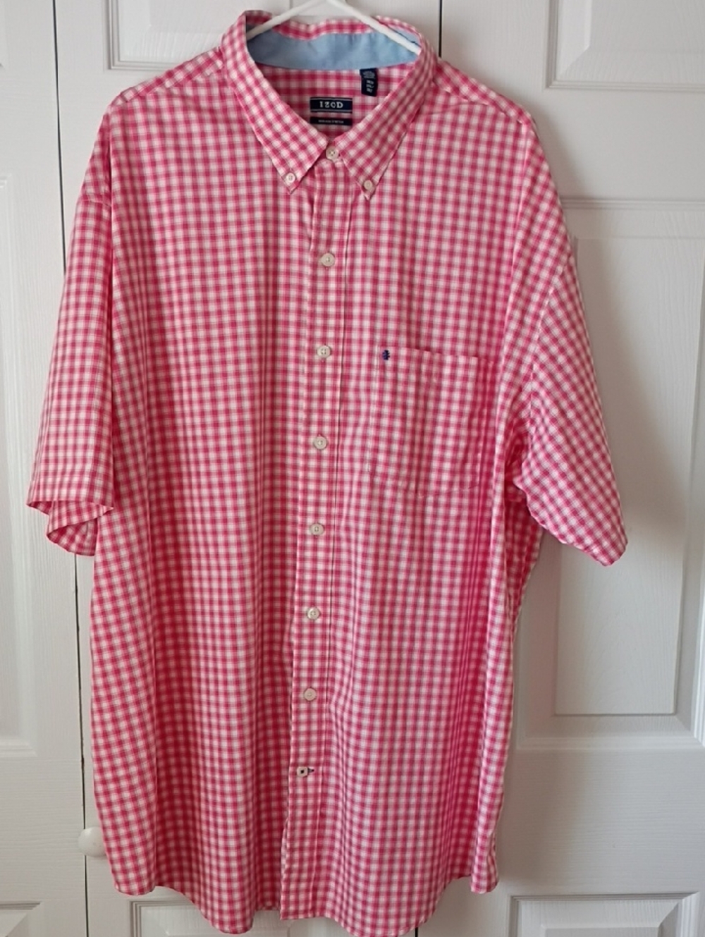 Izod Pink and White Gingham Short-Sleeve Button-Down Shirt 3XLT
